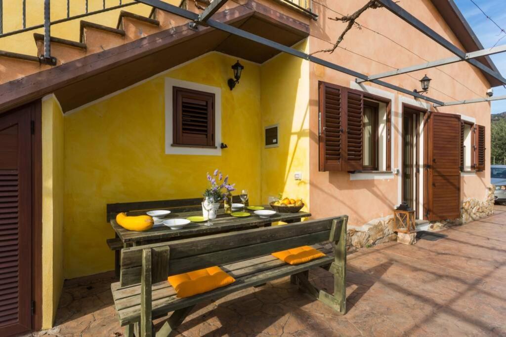 A Charming Country Cottage + Bikes And Kayaks 博萨 外观 照片