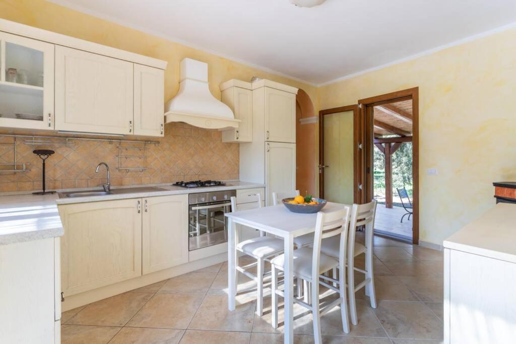 A Charming Country Cottage + Bikes And Kayaks 博萨 外观 照片